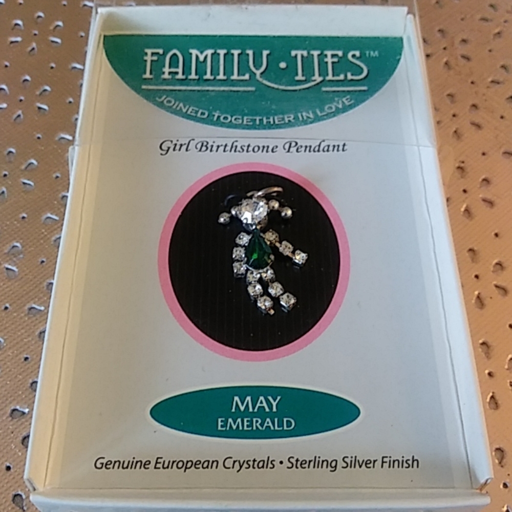 Girl Birthstone Pendant. ( May/ Emerald).